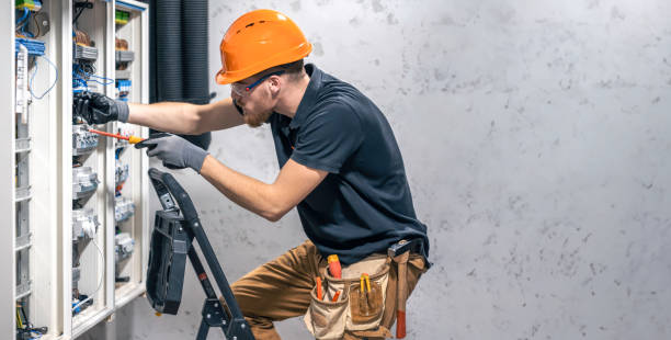 Best Licensed Electrician  in Poulsbo, WA